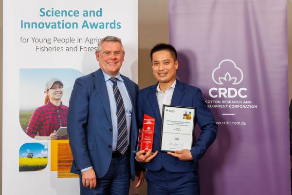 Cong Vu and Senator Murray Watt