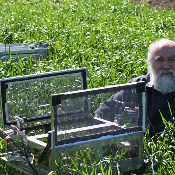 Vale: Dr Ian 'Rocky' Rochester (22 September 2015) | CRDC